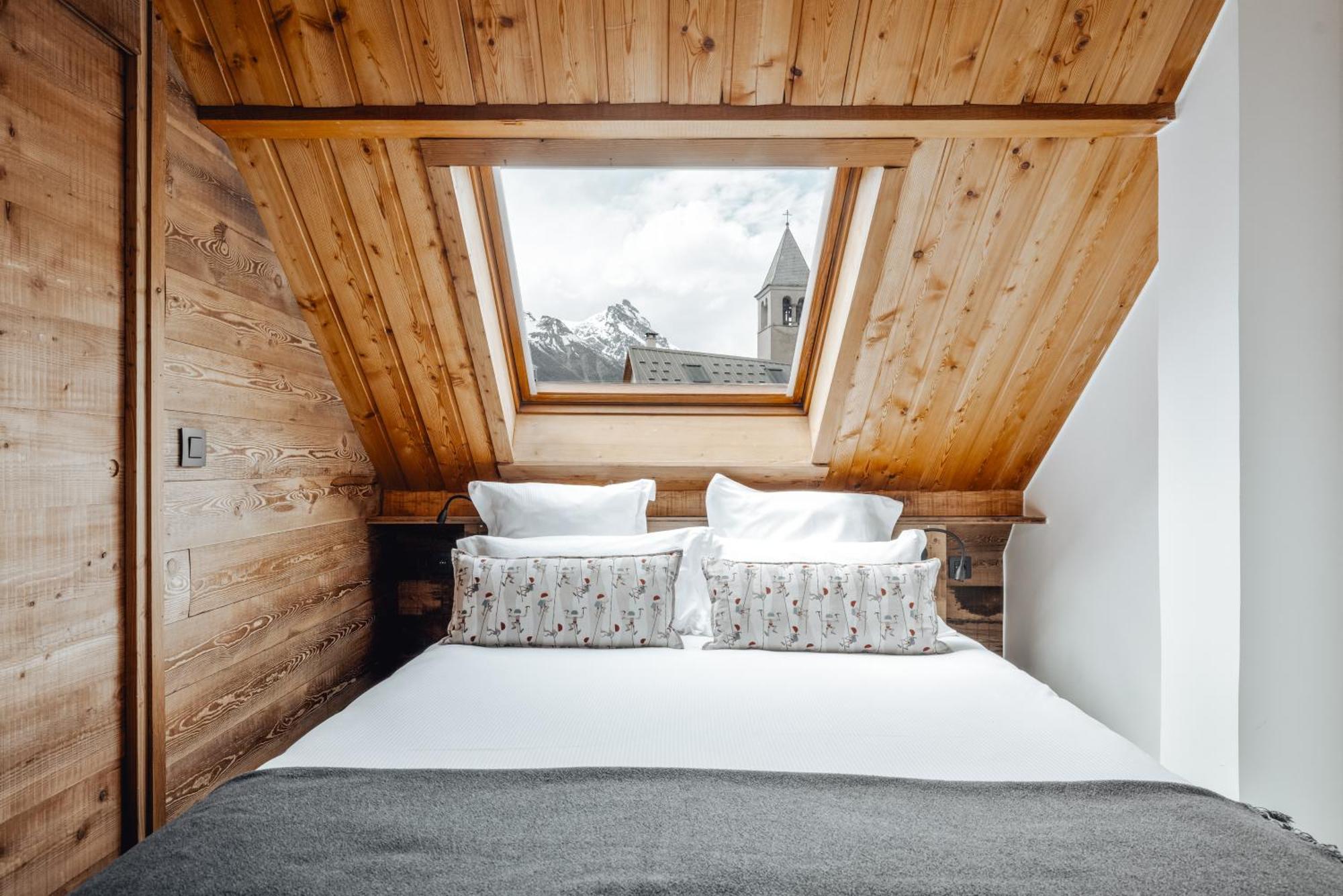 Alliey & Spa Piscine Appart-Hotel Serre Chevalier 蒙乃第耶-勒潘 外观 照片